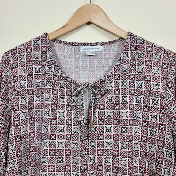 Liz Claiborne Blouse Womans Size M Geometric Pattern Round Neck - Picture 5 of 12